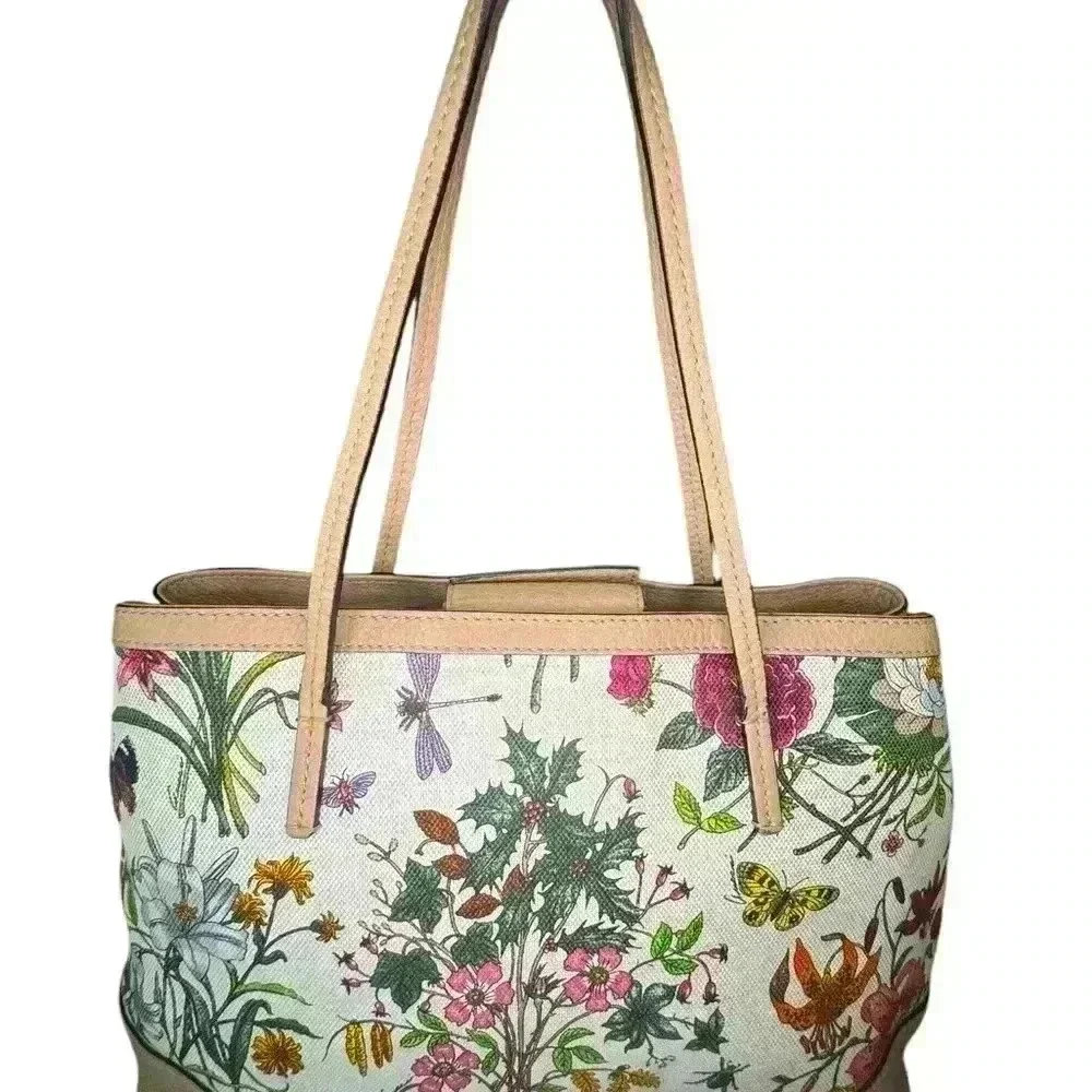 Gucci Vintage Medium Floral Camvas Pink/Beige Leather Tote Bag.